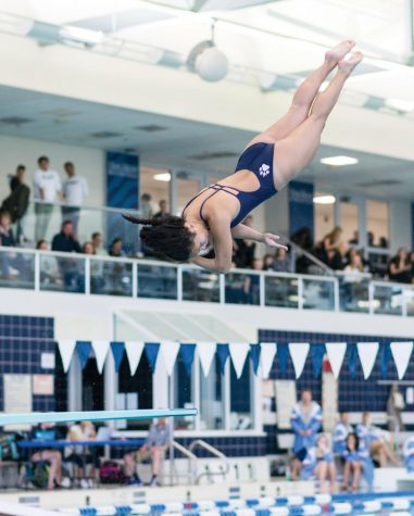 Varsity Diving Comes Up Big at Founders