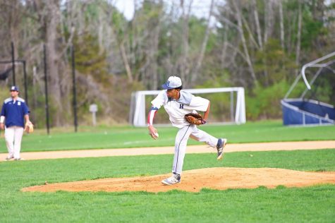 Varsity Baseball Breaks out of Slump