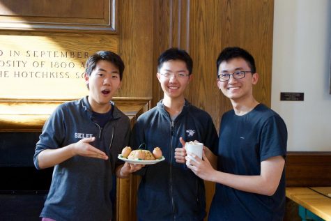 From left to right: Shine Lee ’20, Q Zhang ’18, and Frank Cai ’20 won the silver prize in the 2018 Chinese Club Stir-Fry Competition.