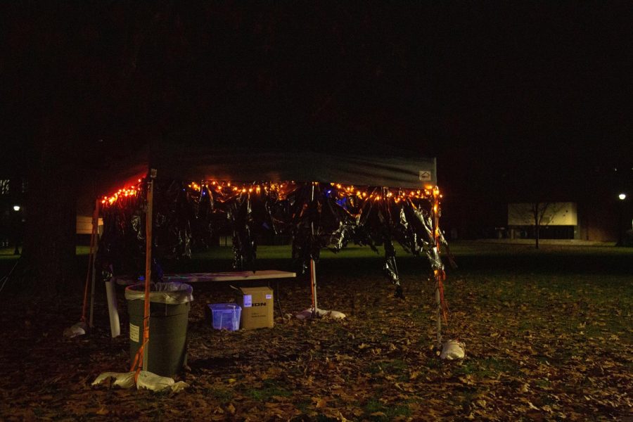 LM Halloween Tent