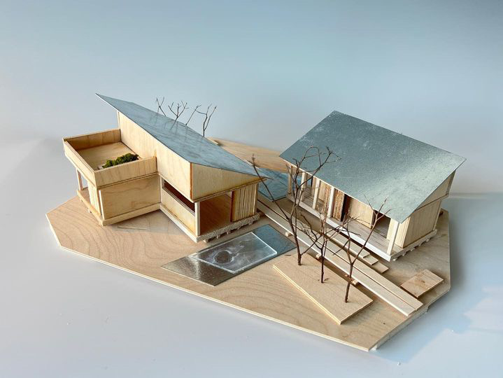 Lams+model+%28above%29+illustrates+his+interest+in+early+modern+architecture.