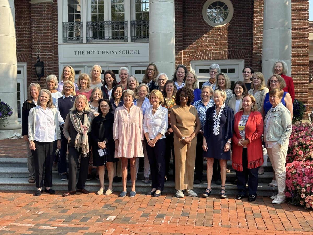 Alumnae toured the main campus and Fairfield Farm.