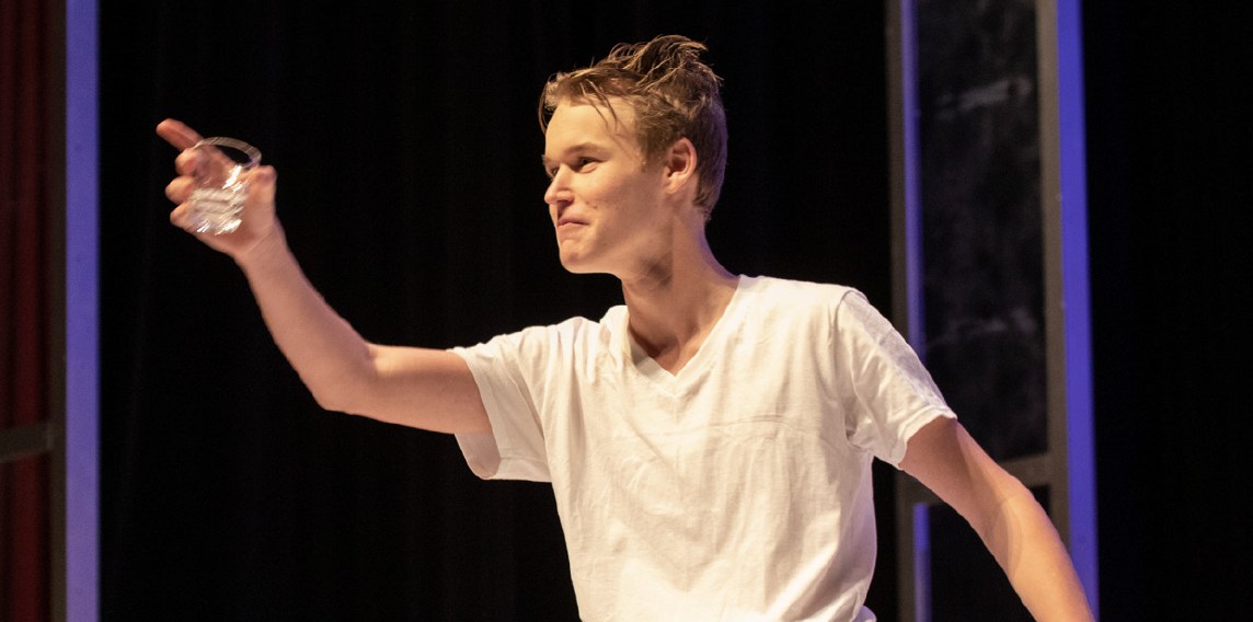 Hicks performing in Lady windermeres Fan during his Prep year.